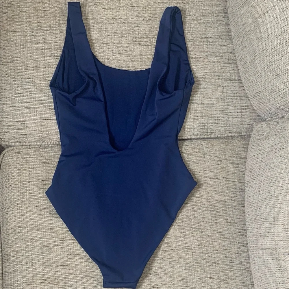 💫HP‼️💫 RARE‼️ NWT MADHAPPY x Onia Rachel One Piece Swimsuit in Navy, Size Small - Picture 6 of 6